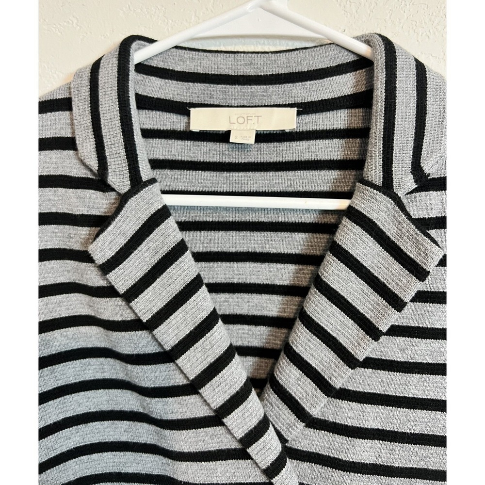 Loft Striped Knit Double Breasted Blazer - Size Small Secretary Officewear - Picture 4 of 6